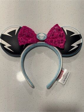 Gwen marvel Disney ears